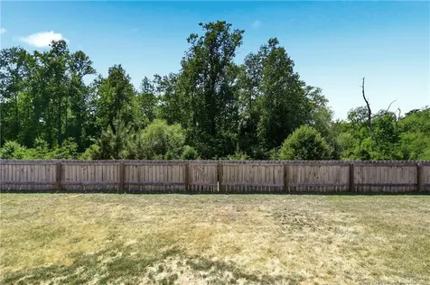 2121 Stonewash Drive Fayetteville NC 28306
