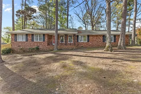 2125 Forest Hills Drive Fayetteville NC 28303