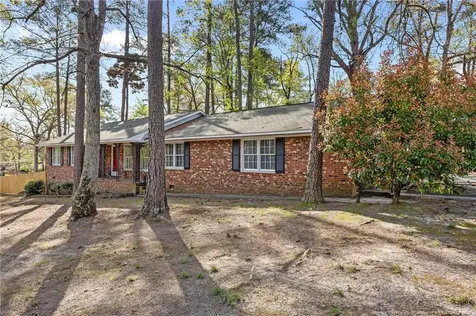 2125 Forest Hills Drive Fayetteville NC 28303