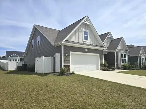 2405 Brian Davis Court Fayetteville NC 28306