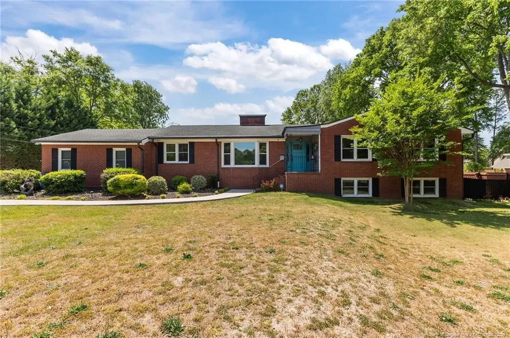 227 Stacy Weaver Drive Fayetteville NC 28311