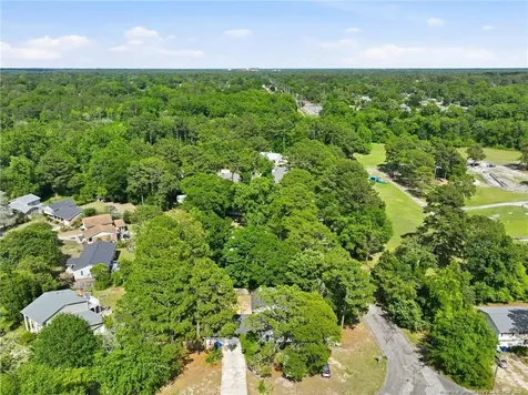 1902 Paisley Avenue Fayetteville NC 28306