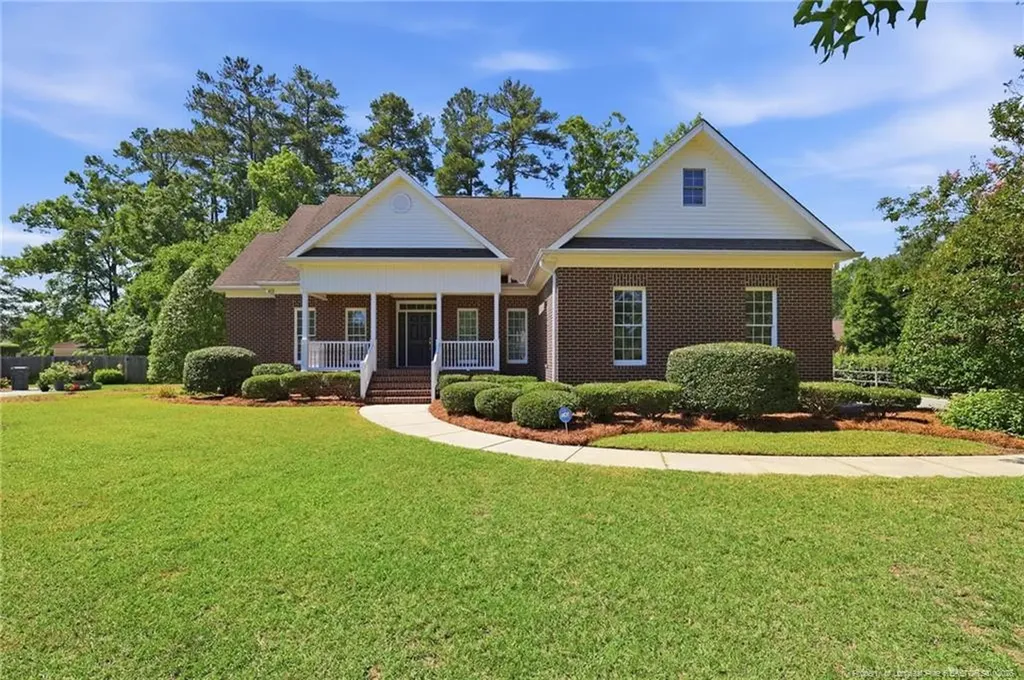 1102 Laurel Oak Lane Lumberton NC 28358