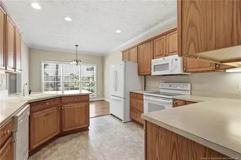 1102 Laurel Oak Lane Lumberton NC 28358