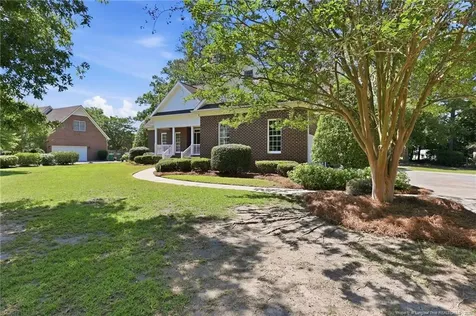 1102 Laurel Oak Lane Lumberton NC 28358