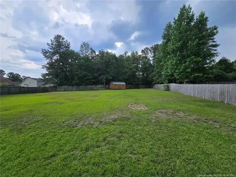 102 Whistling Pines Drive Raeford NC 28376