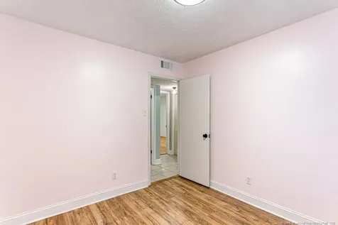 4305 Falls Drive Hope Mills NC 28348