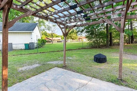 4305 Falls Drive Hope Mills NC 28348