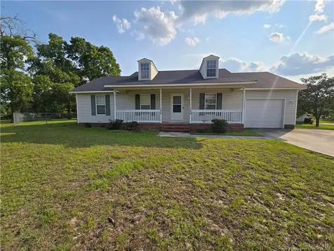 108 Laura Lane Raeford NC 28376