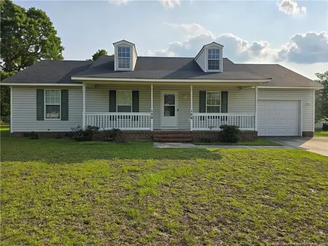 108 Laura Lane Raeford NC 28376