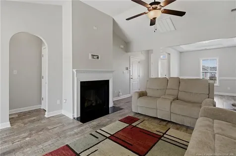 1094 Saint Johns Loop Raeford NC 28376