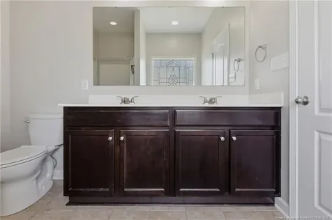 1094 Saint Johns Loop Raeford NC 28376