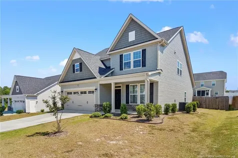 332 Brentmoor Drive Raeford NC 28376