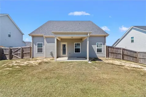 332 Brentmoor Drive Raeford NC 28376
