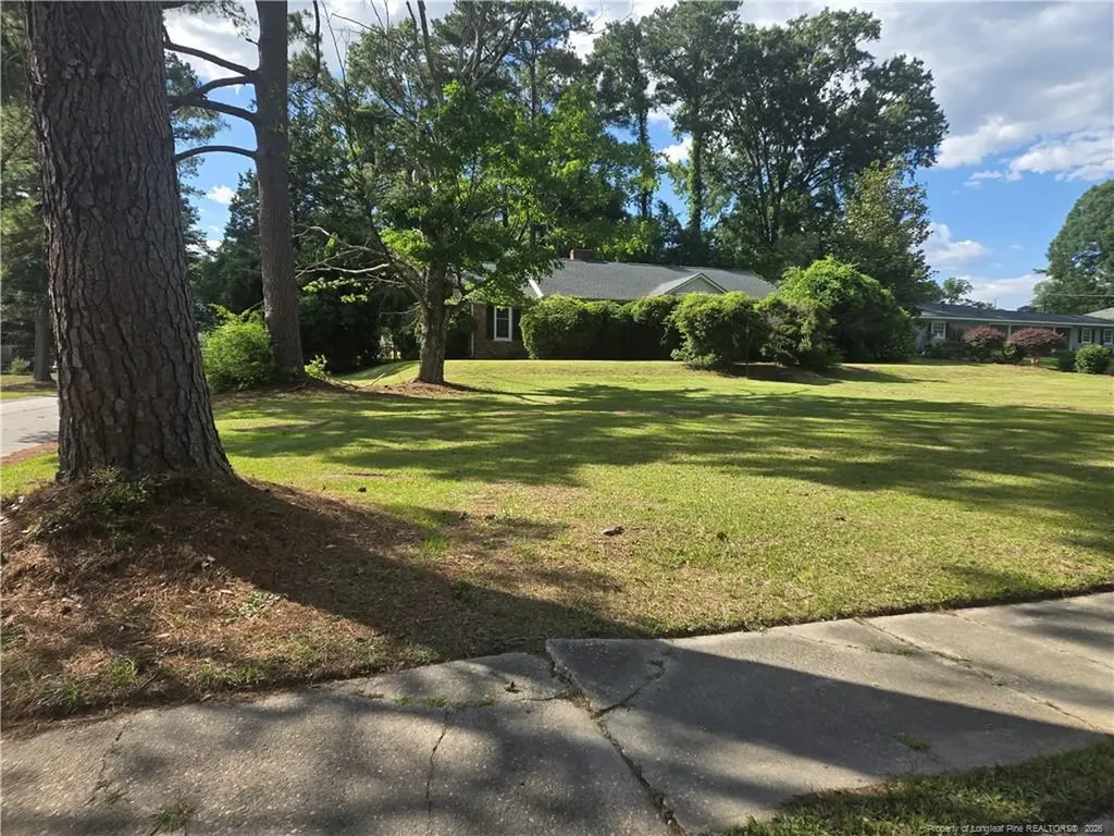 404 W Main Street Clinton NC 28328