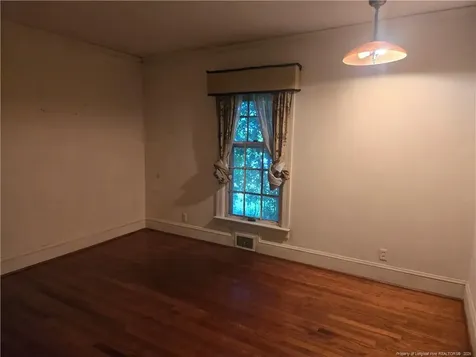 404 W Main Street Clinton NC 28328