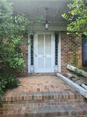 404 W Main Street Clinton NC 28328