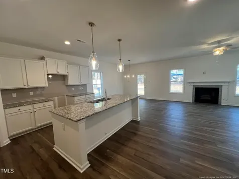 186 Dawn Run Raeford NC 28376