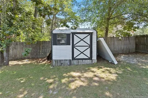 6465 Sudbury Drive Fayetteville NC 28304