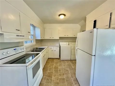 830 Pilot Avenue Fayetteville NC 28303