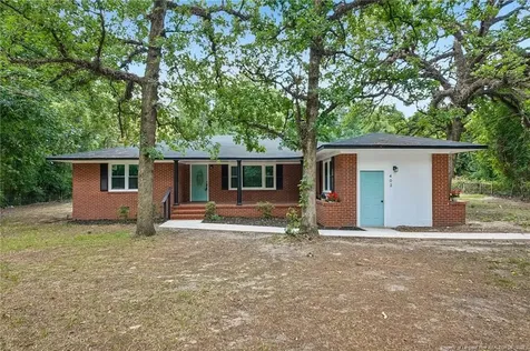 402 Poplar Hill Road Fayetteville NC 28312