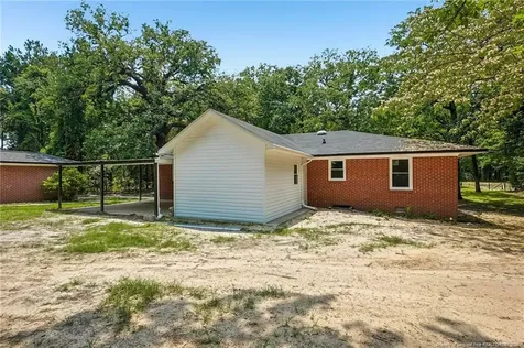 402 Poplar Hill Road Fayetteville NC 28312
