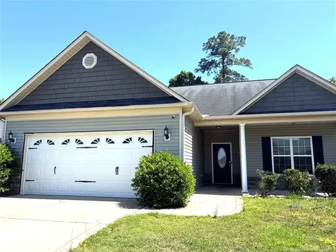 1032 Saint Johns Loop Raeford NC 28376