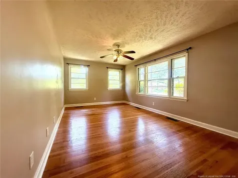 1914 Cherokee Drive Fayetteville NC 28303