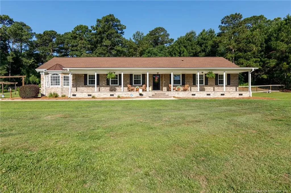 275 Stewart Creek Road Raeford NC 28376