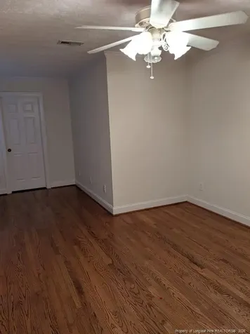3647 Lakeshore Drive Hope Mills NC 28348