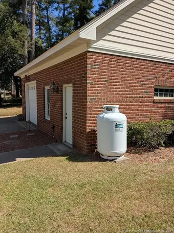 3647 Lakeshore Drive Hope Mills NC 28348