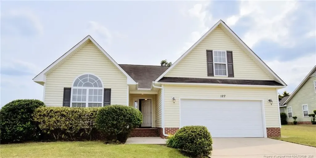 127 Blue Water Drive Raeford NC 28376