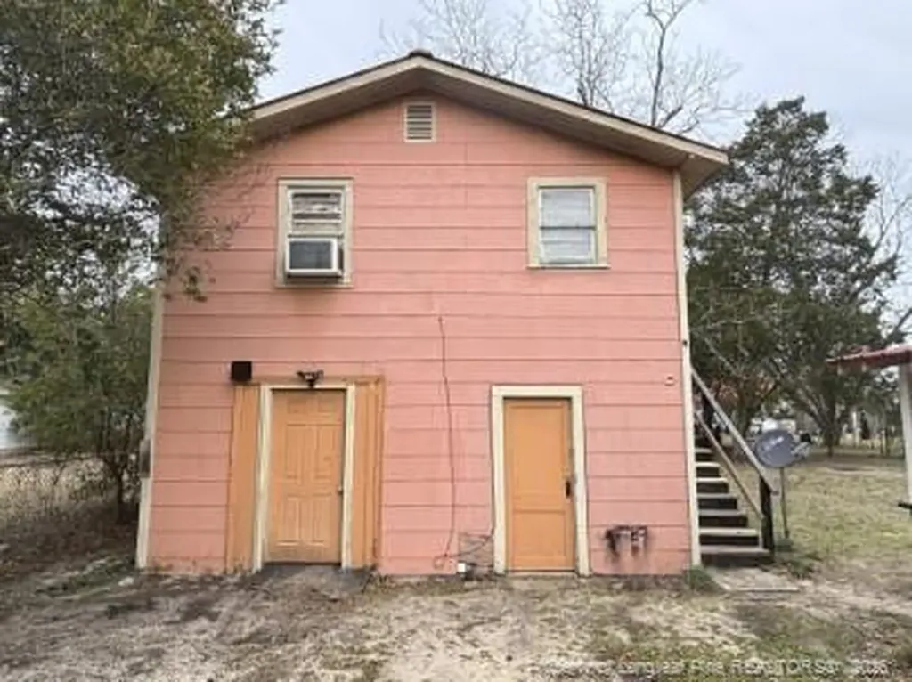108 Pitt Street Fayetteville NC 28306