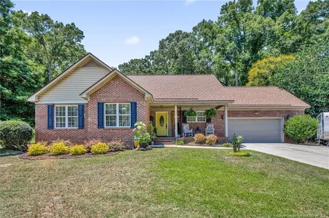 4509 Sugarloaf Place Fayetteville NC 28311