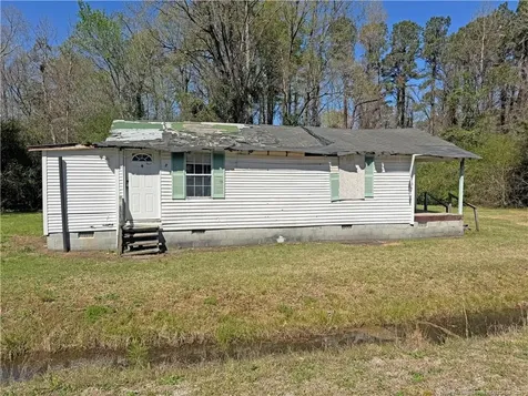 123 Mcknight Road Rowland NC 28383