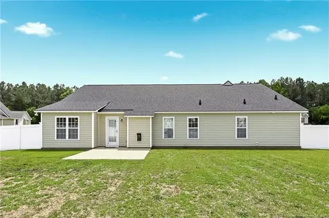 325 Ranier Drive Raeford NC 28376