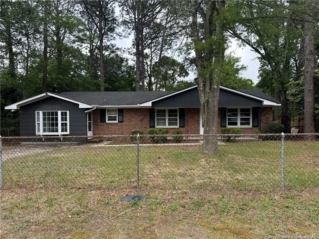 1404 Hibiscus Road Fayetteville NC 28311