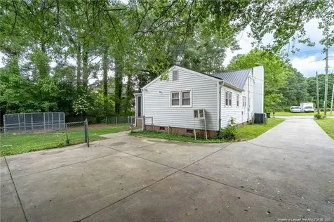 1062 Winslow Street Fayetteville NC 28306