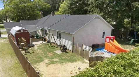 202 N Jackson Street Raeford NC 28376