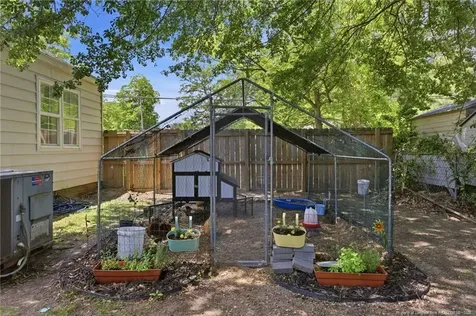 202 N Jackson Street Raeford NC 28376