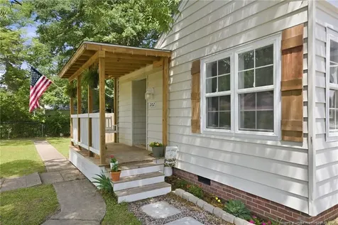 202 N Jackson Street Raeford NC 28376