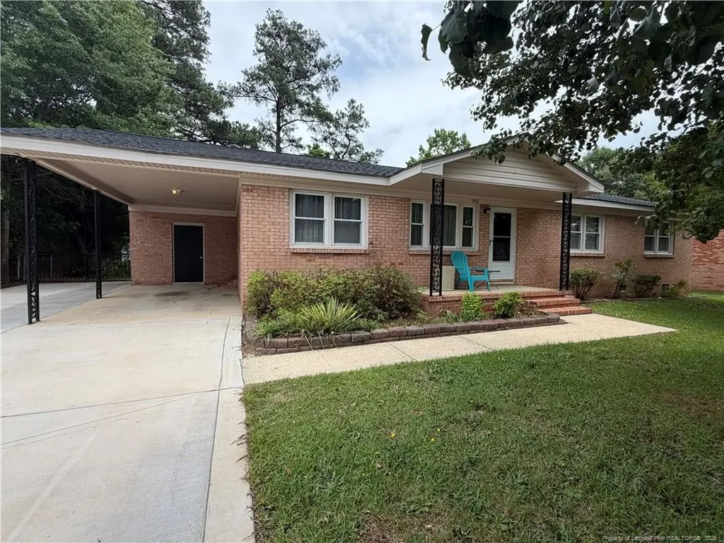 1417 Granada Drive Fayetteville NC 28314