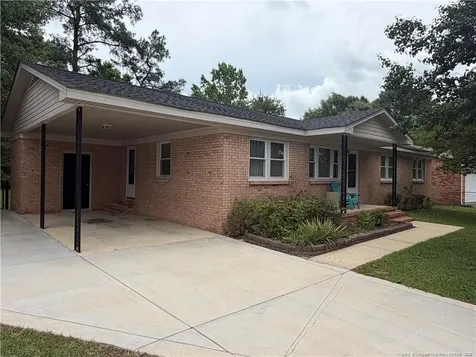 1417 Granada Drive Fayetteville NC 28314