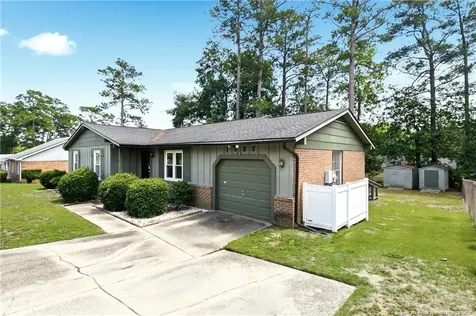 1837 Eichelberger Drive Fayetteville NC 28303