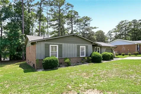 1837 Eichelberger Drive Fayetteville NC 28303