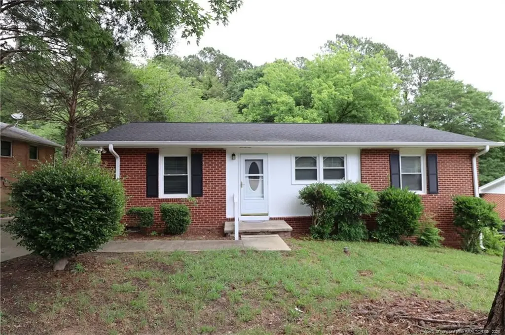 829 Carlisle Street Raleigh NC 27610