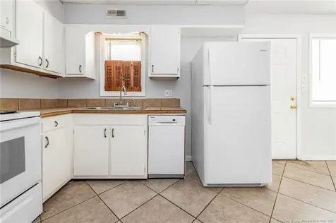 2328 Barrington Circle Fayetteville NC 28303