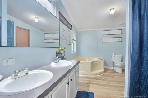 246 Farmhouse Court Sanford NC 27332