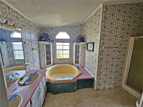 608 Old Whiteville Road Lumberton NC 28358