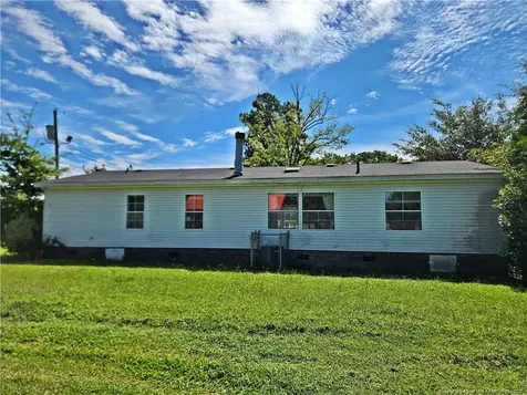 608 Old Whiteville Road Lumberton NC 28358